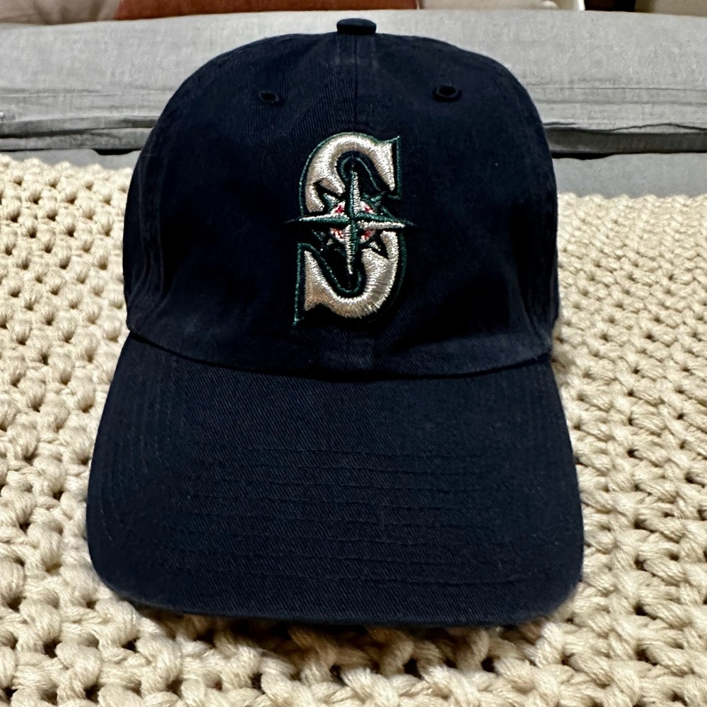 Seattle Mariners Strap back Hat!